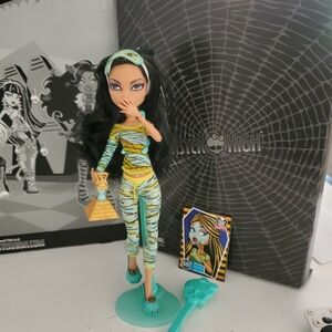 Monster High ♡ Dead Tired Cleo De Nile doll first wave Complete Set G1
